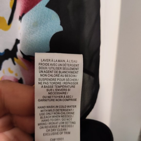 Laura Petite XS black see through top with lining. - Picture 6 of 8